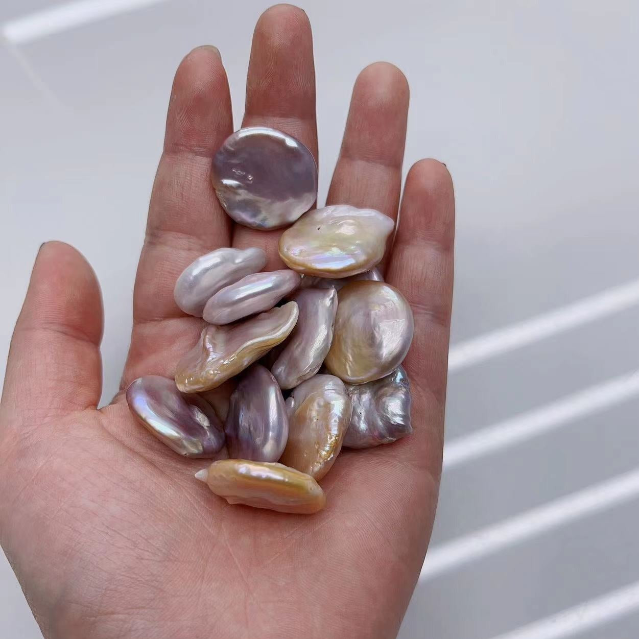 UFO( Baroque+ edison |1 pc / 1 clam )