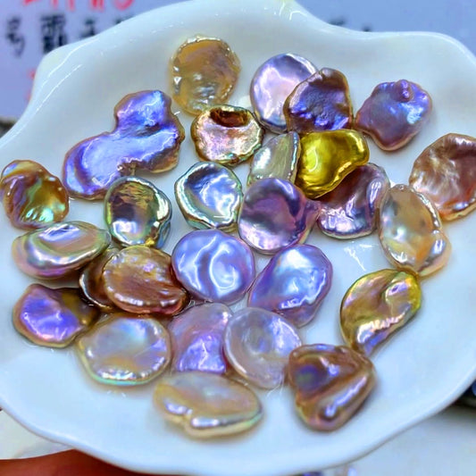 Rainbow petal ( Baroque |4 pcs / 1 clam )