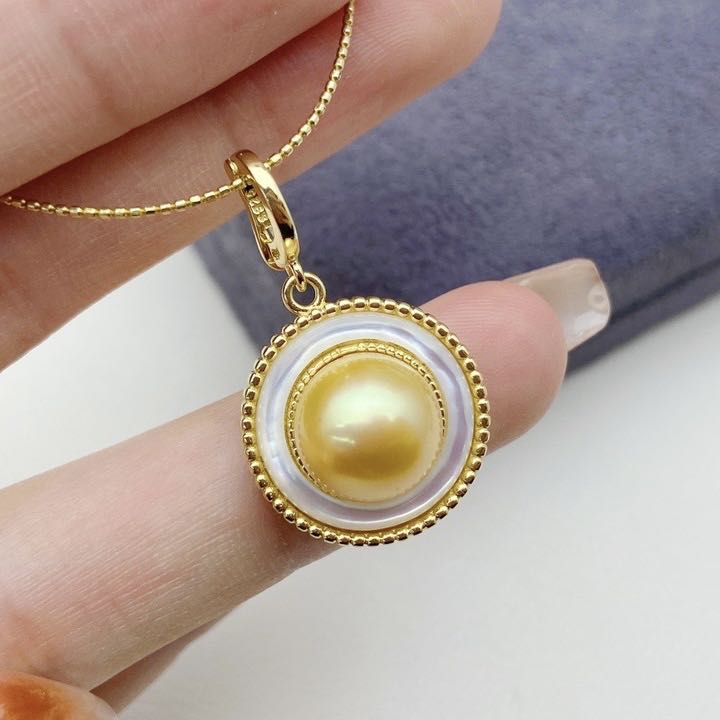 Pendant (For necklace | gold color  )