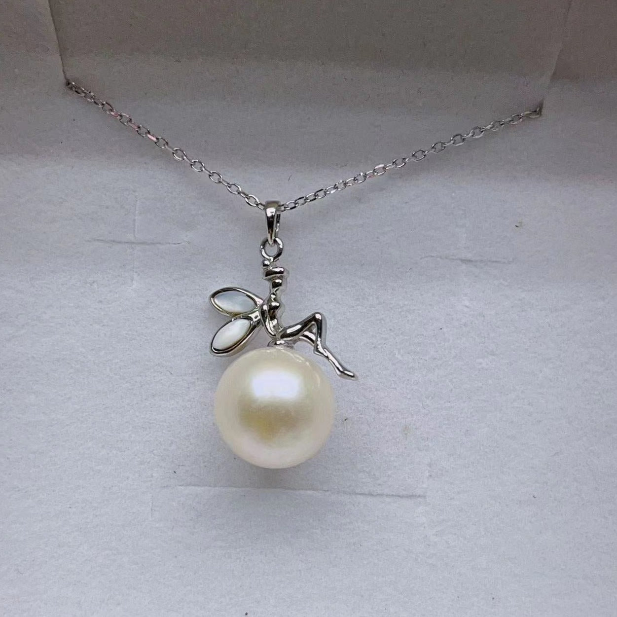 [ 34] Necklace sample