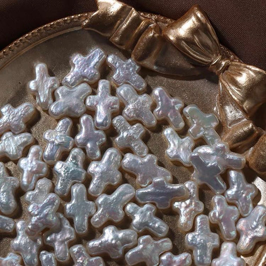 Baby Cross   ( Baroque |2 pcs / 1 clam )