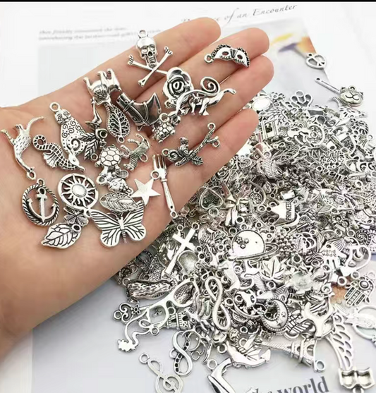 03 Charms ( Assorted )