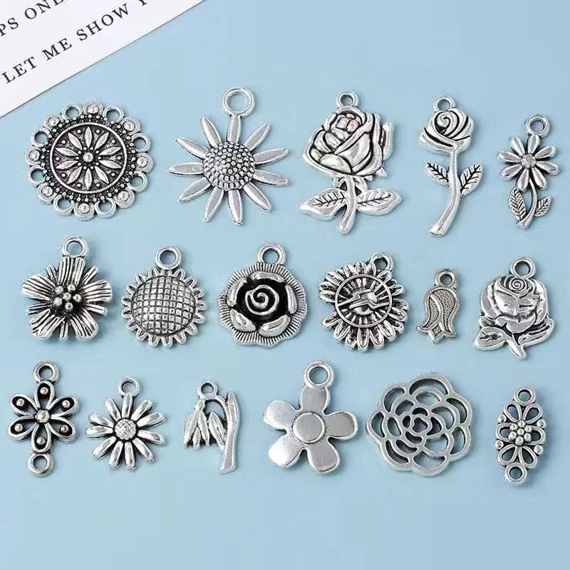 03 Charms ( Assorted )