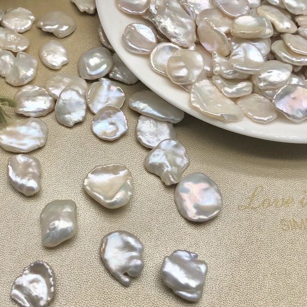 rose petal ( Baroque| white petal |4 pcs / 1 clam )